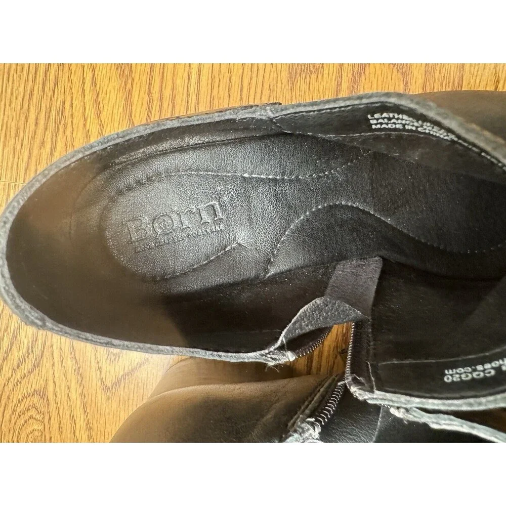 Born Caley Leather Booties Womens 8.5M‎ Dark Brown Stacked Heel